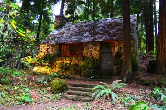 Leach Botanical Garden land use and environmental planning